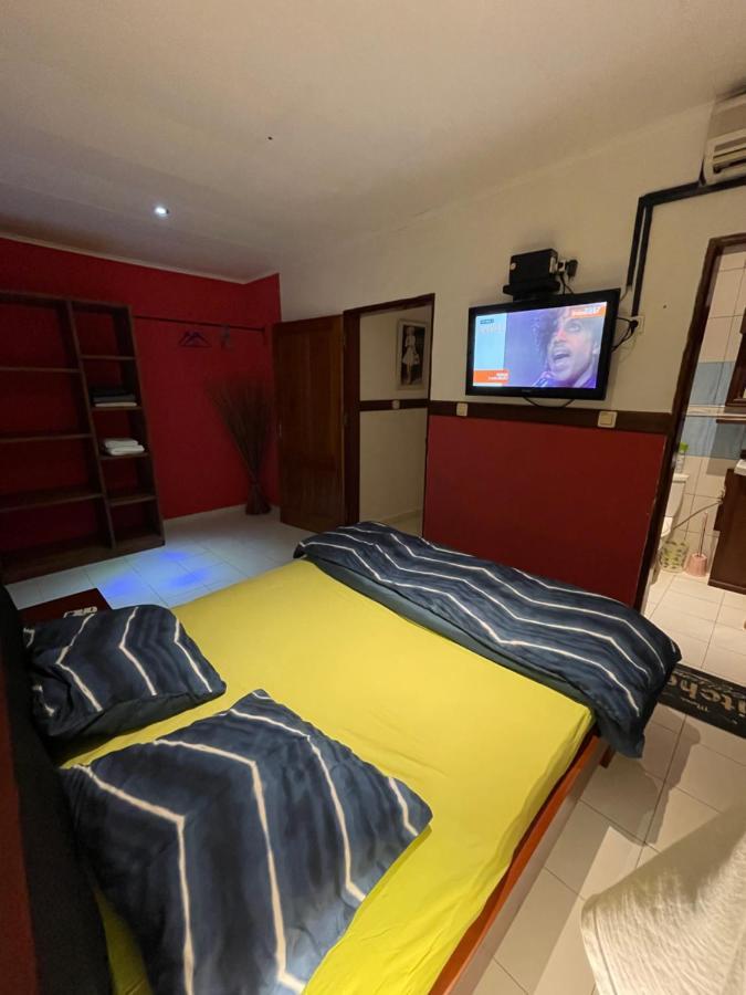Homestay Studio Yaoundé エクステリア 写真